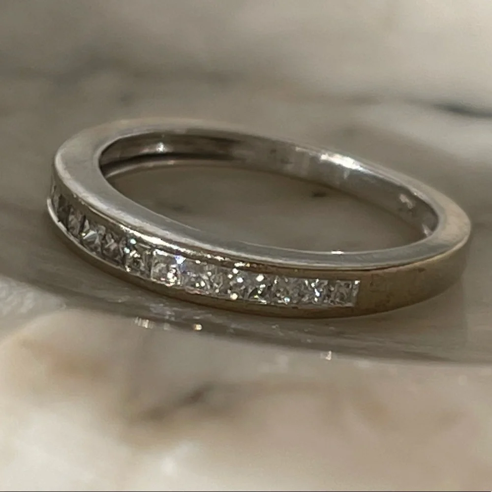 Solid 14K white gold diamond ring natural princess diamonds stacking band VTG - Picture 12 of 15